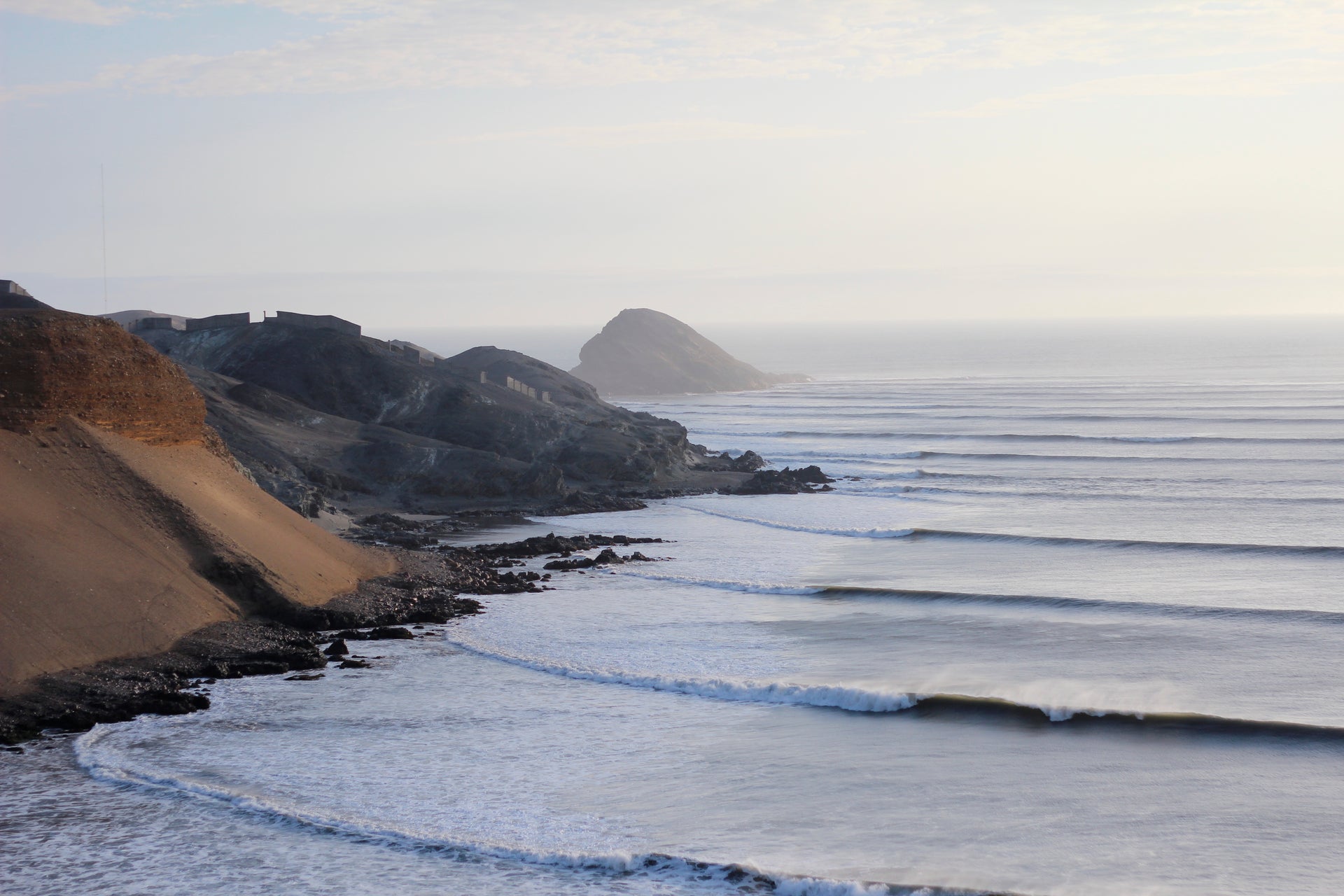 Surfen In Peru: Home Of The Longest Wave On Earth!