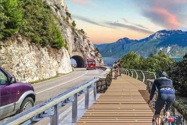 Supercool Fietspad Rond Het Gardameer