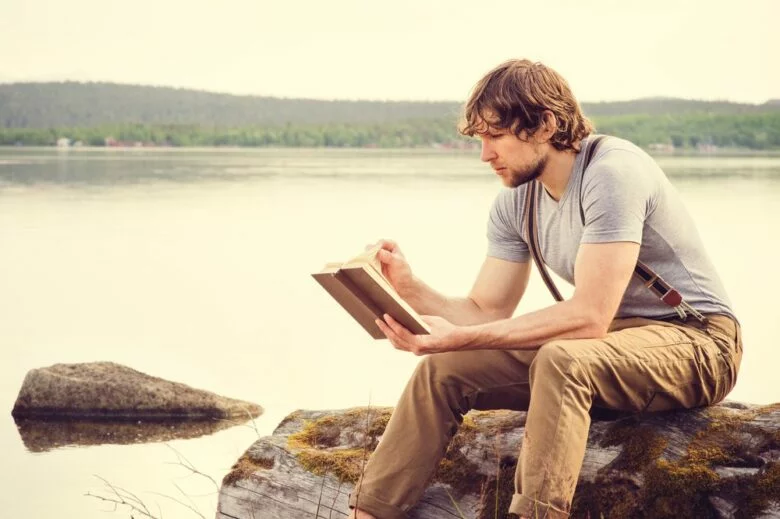 Zo kies je het beste survivalboek voor jouw volgende avontuur