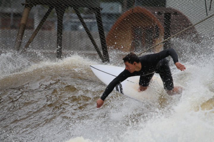 Surf Snowdonia: Surfpret In Een Zwembad!