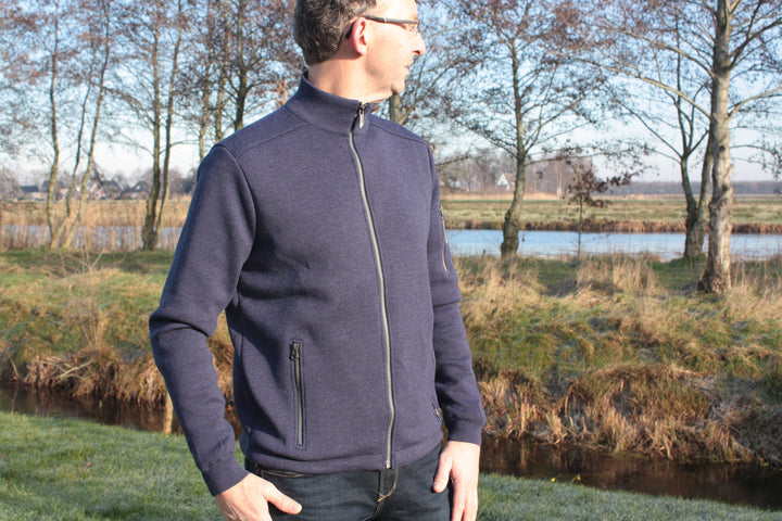 Review: Ivanhoe Assar Windjack