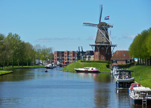 Rondje stadsgracht in Dokkum
